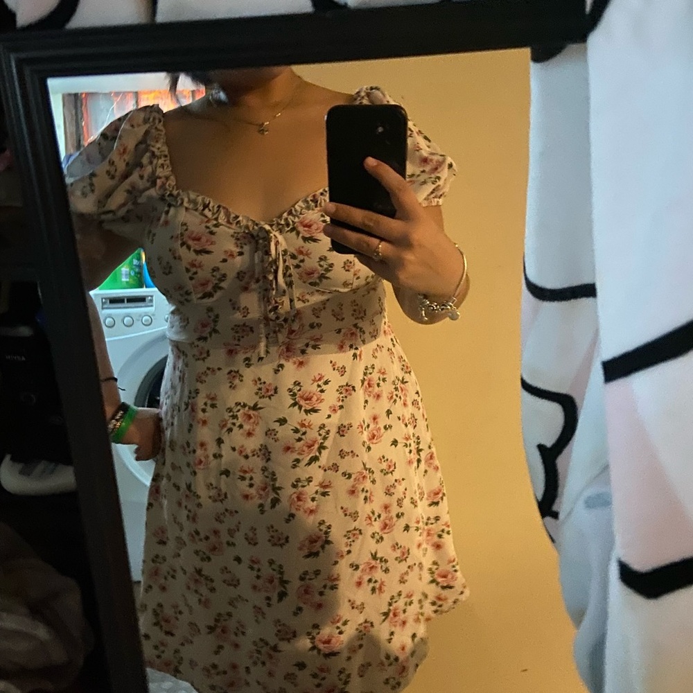 SHEIN Cream and Pink Puff Sleeve Sundress